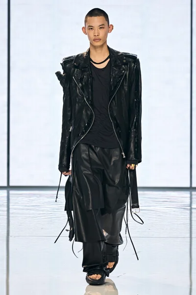 Look 21